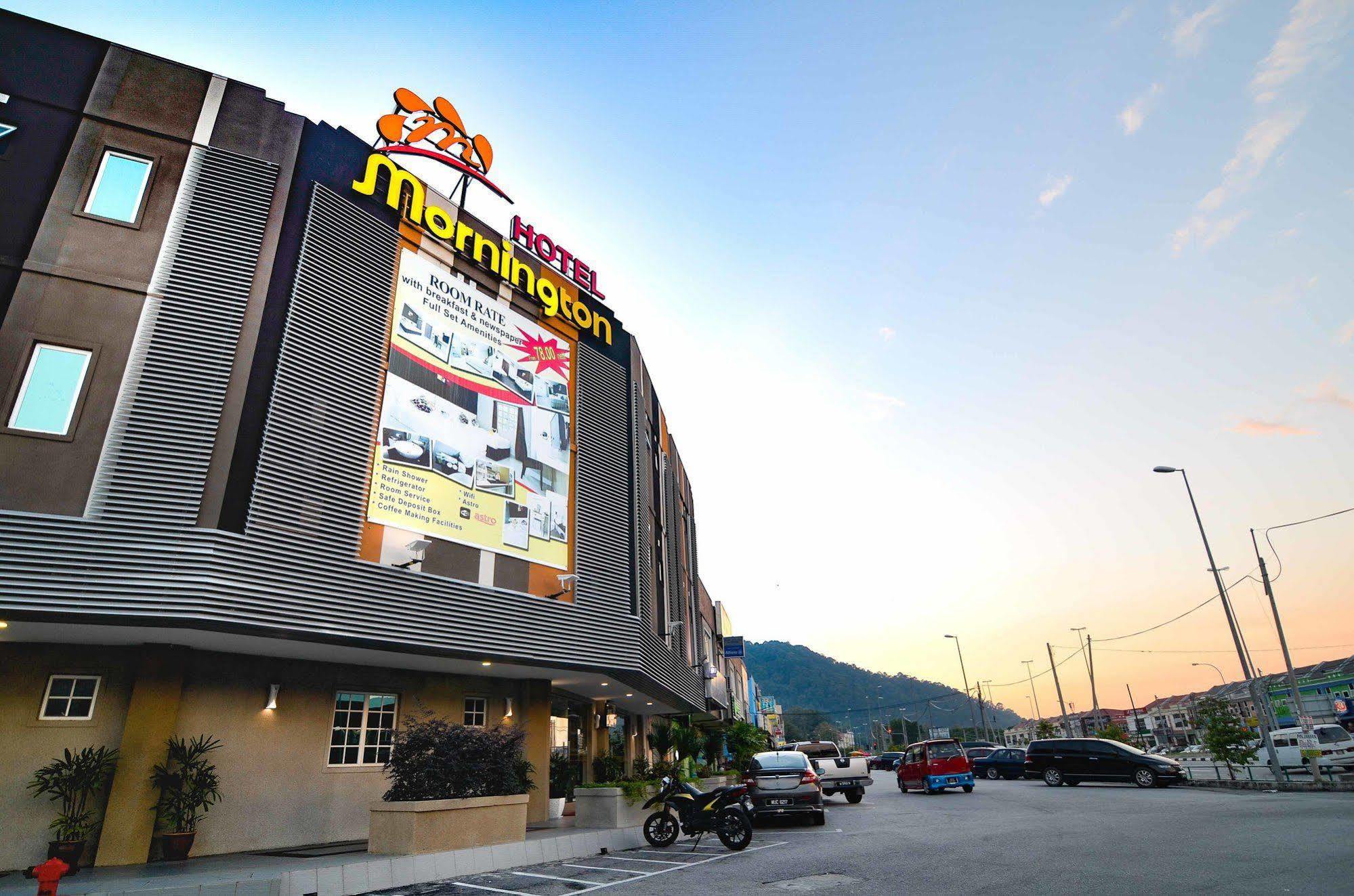 Hotel Mornington Bukit Permata Lumut Esterno foto
